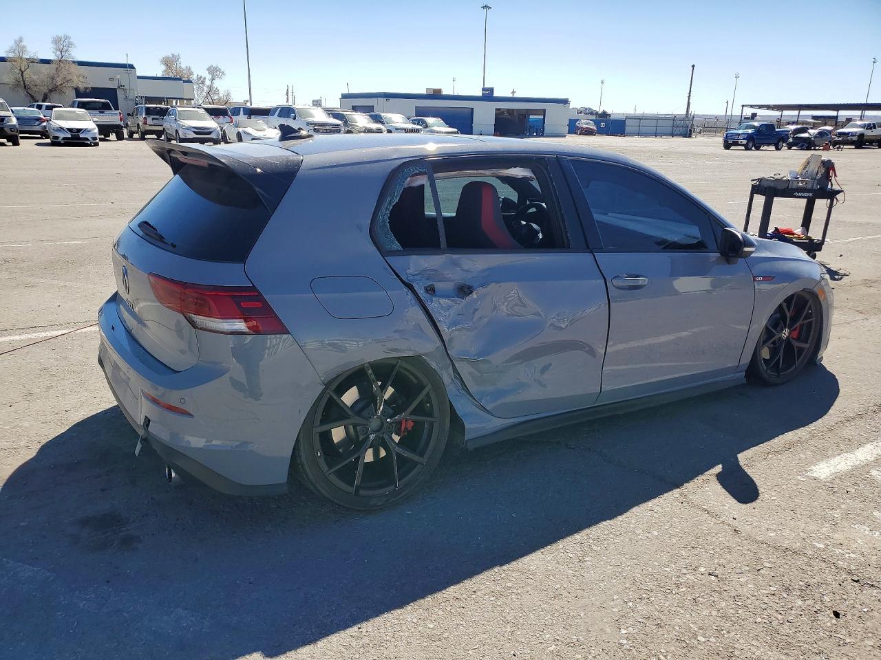 2024 Volkswagen Gti Se - Image 3