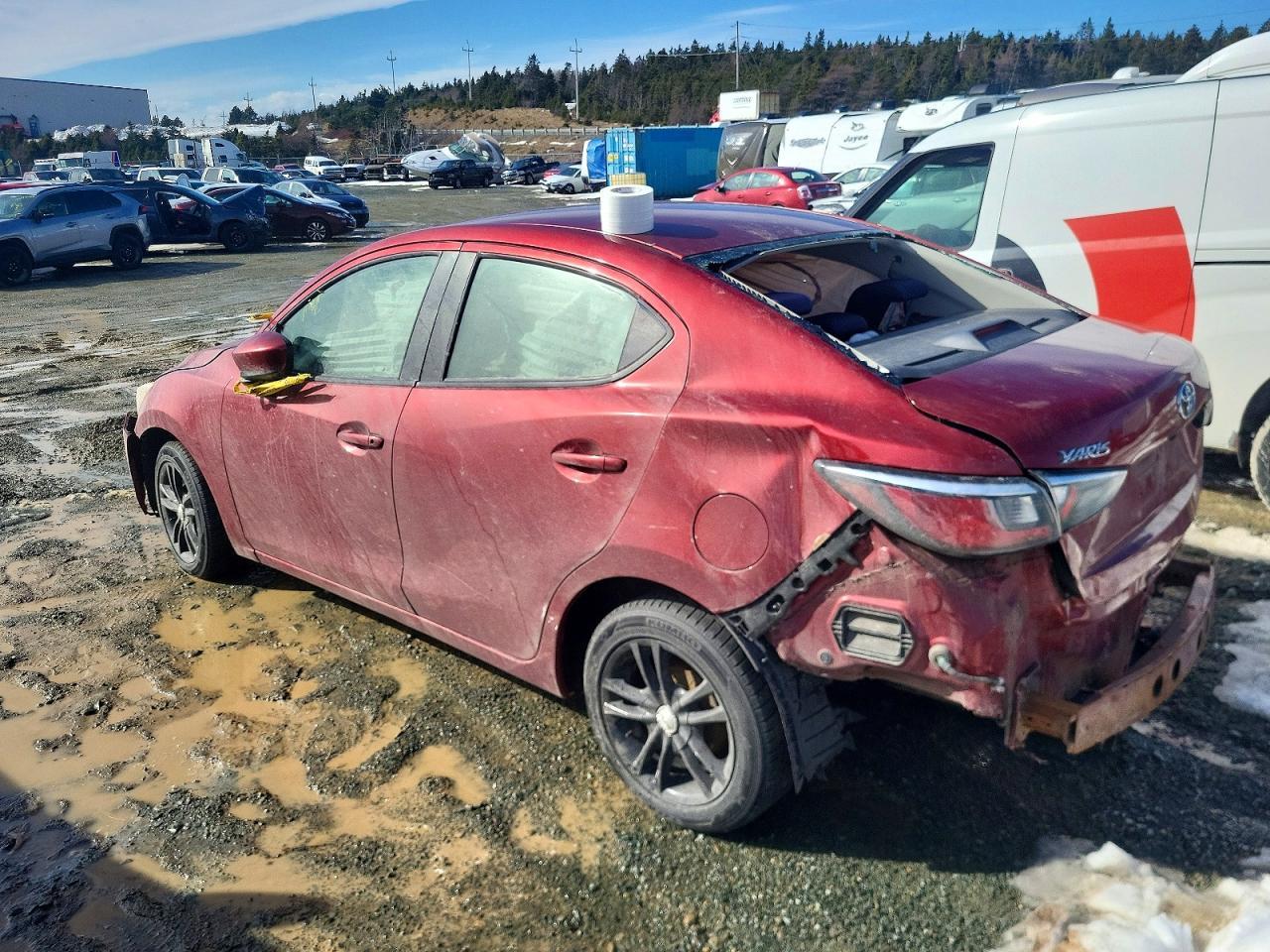 2016 Toyota Yaris - Фото 2