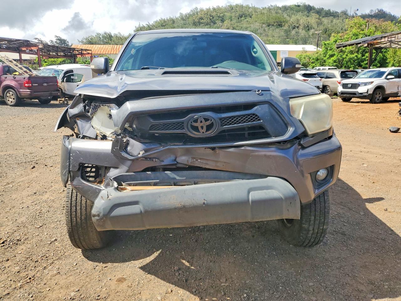 2015 Toyota Tacoma V6 - Фото 5