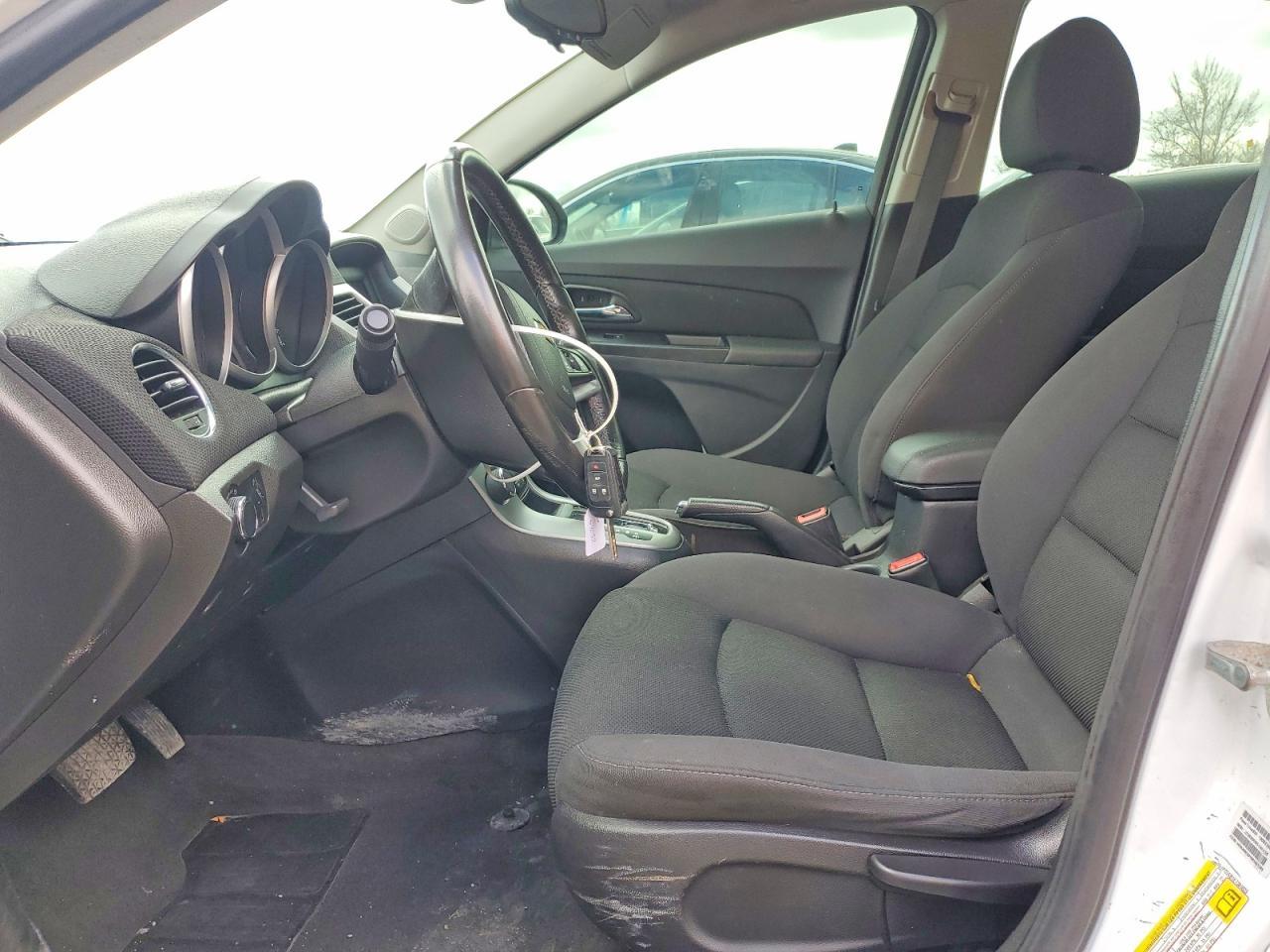 2014 Chevrolet Cruze Lt - Image 7
