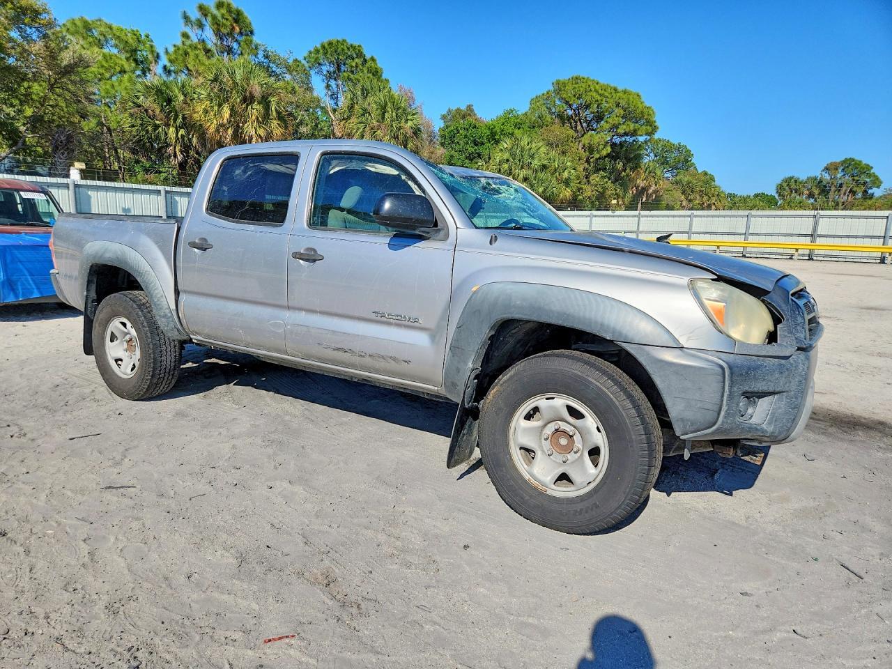 2014 Toyota Tacoma - Фото 4