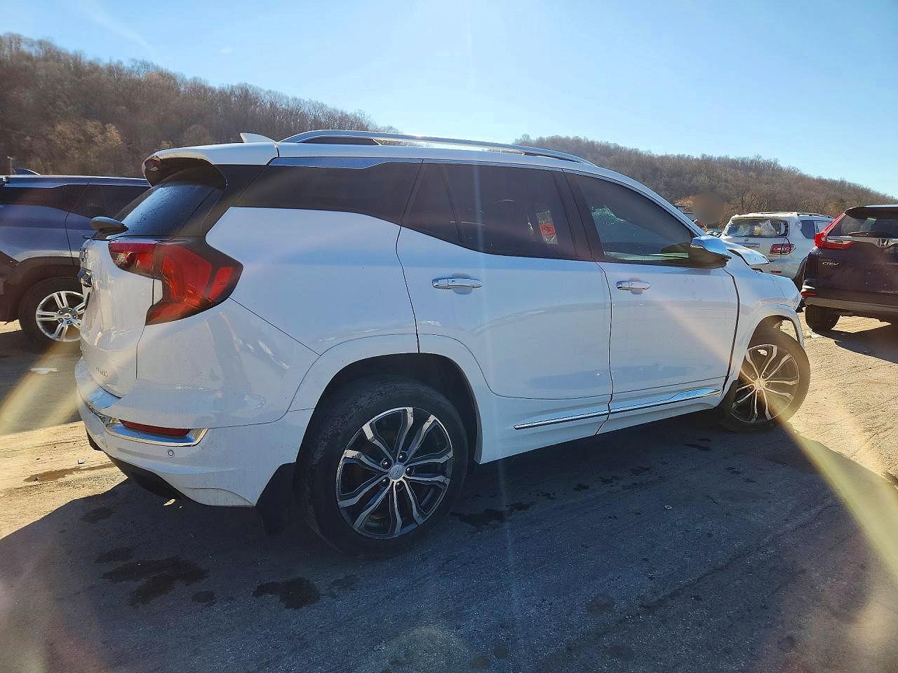 2019 GMC Terrain - Фото 3
