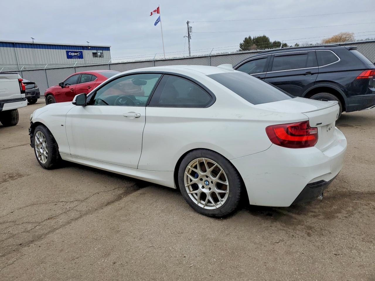 2015 BMW M235Xi - Фото 2