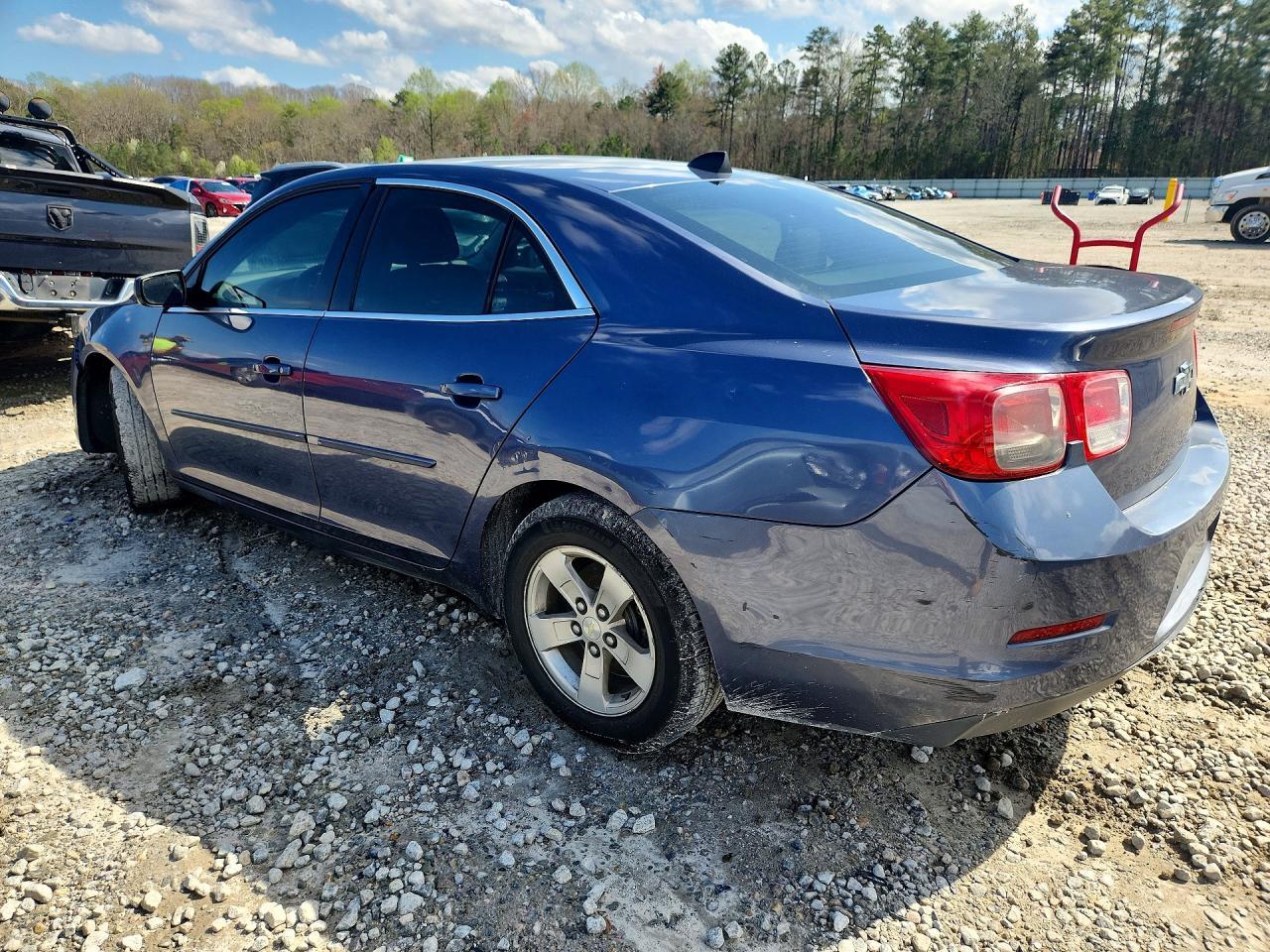 2013 Chevrolet Malibu Ls - Фото 2