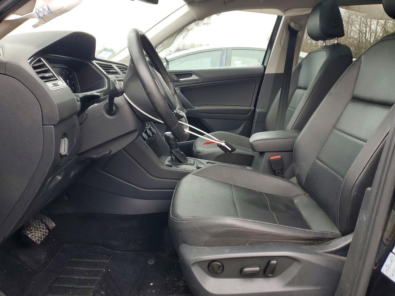 2020 Volkswagen Tiguan Se - Фото 7