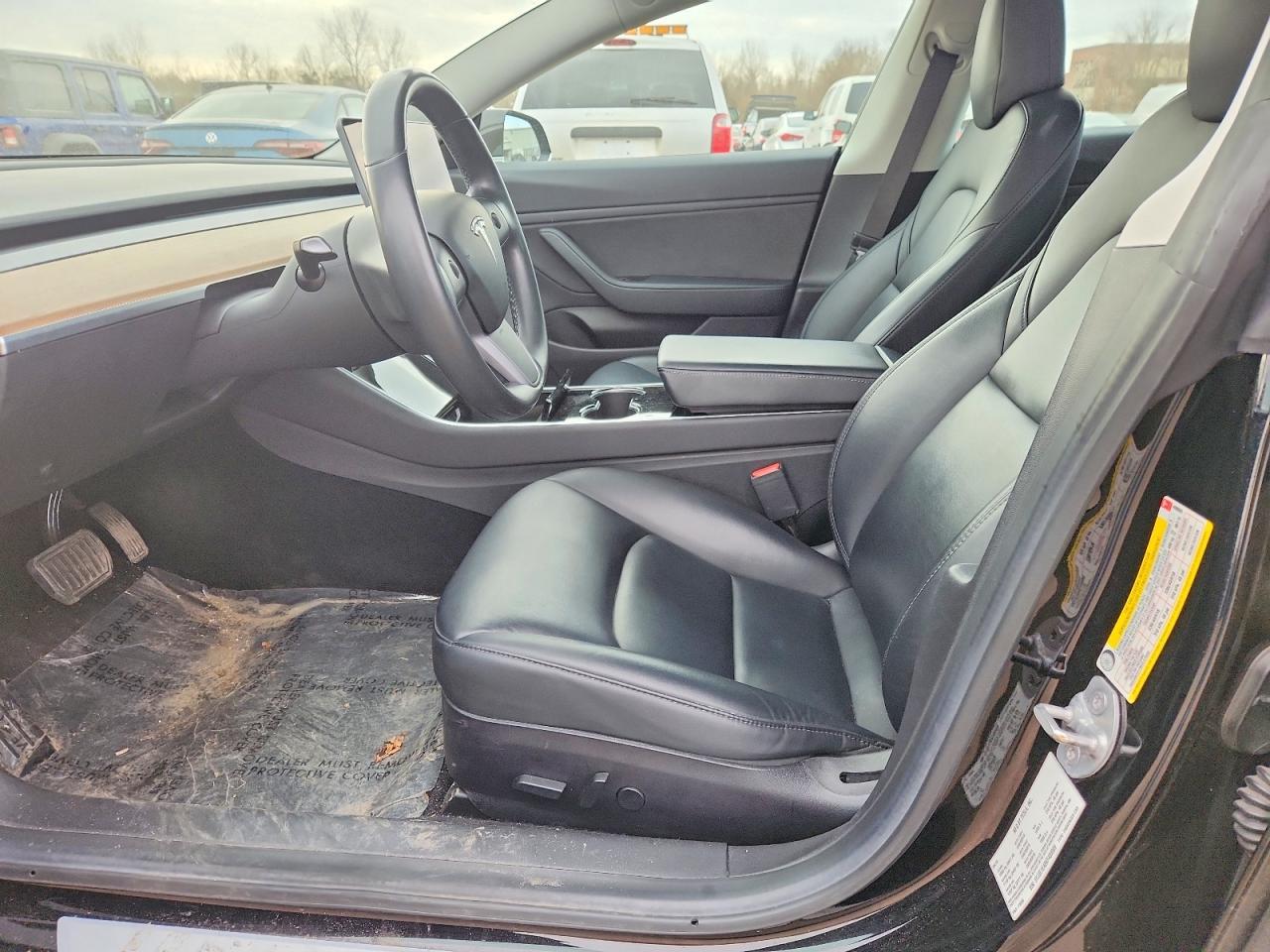 2019 Tesla Model 3 - Фото 7