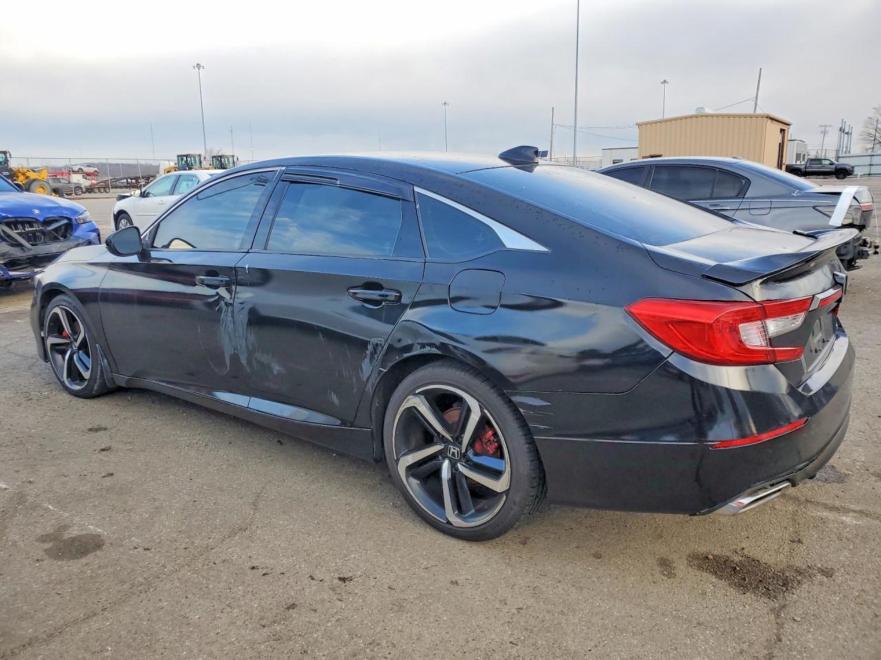 2018 Honda Accord Sport - Фото 2