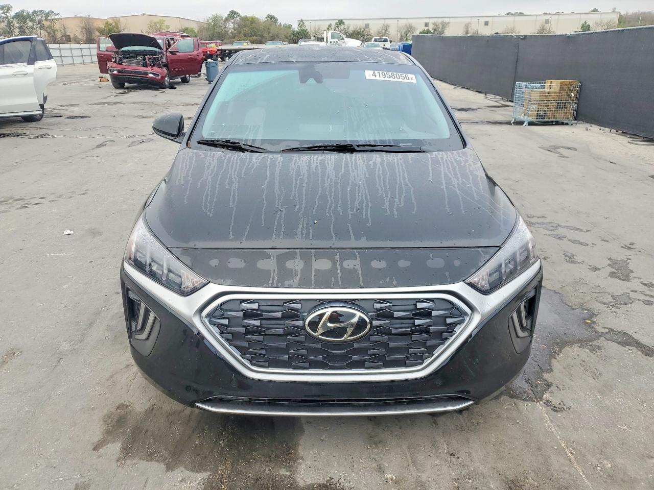 2022 Hyundai Ioniq Hybrid Limited - Image 5