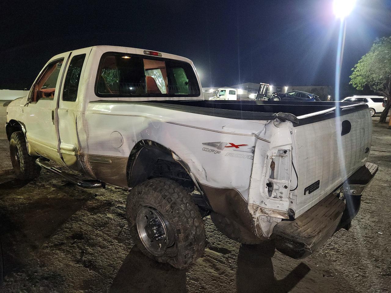 1999 Ford F250 Super Duty - Фото 2