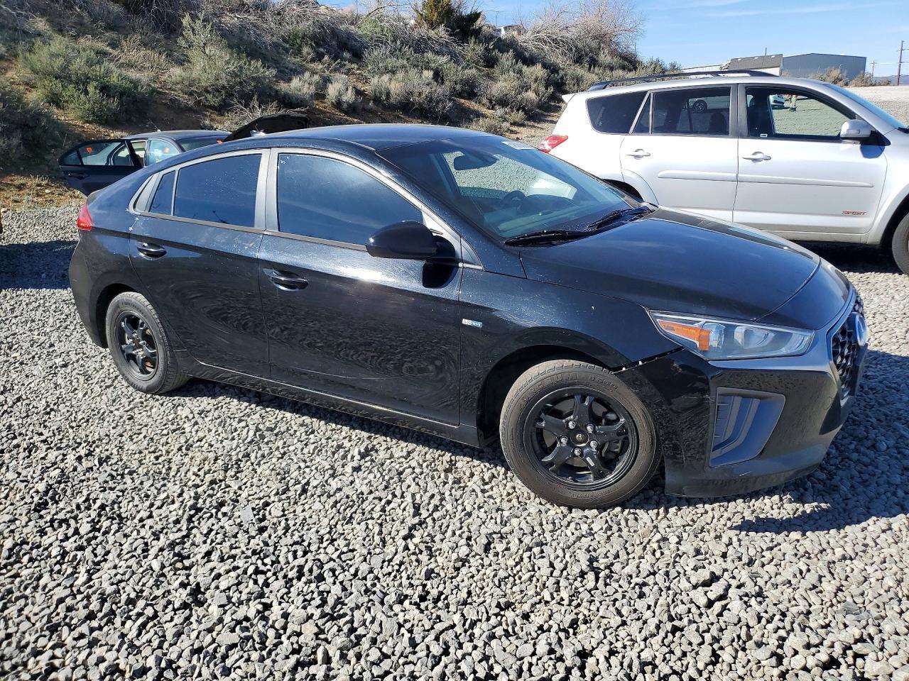 2020 Hyundai Ioniq Hybrid Blue - Image 4