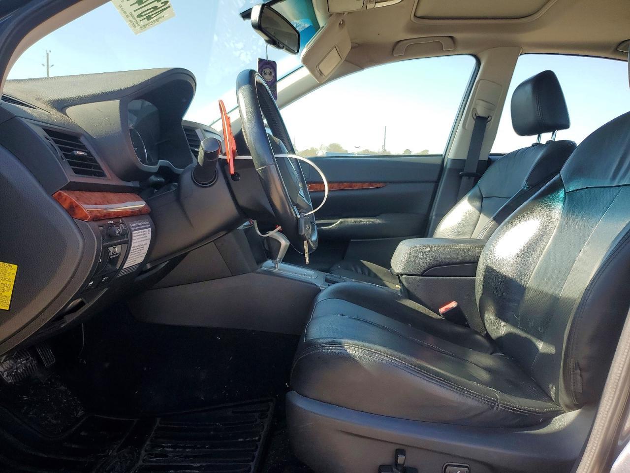 2011 Subaru Legacy 2.5I Limited - Фото 7