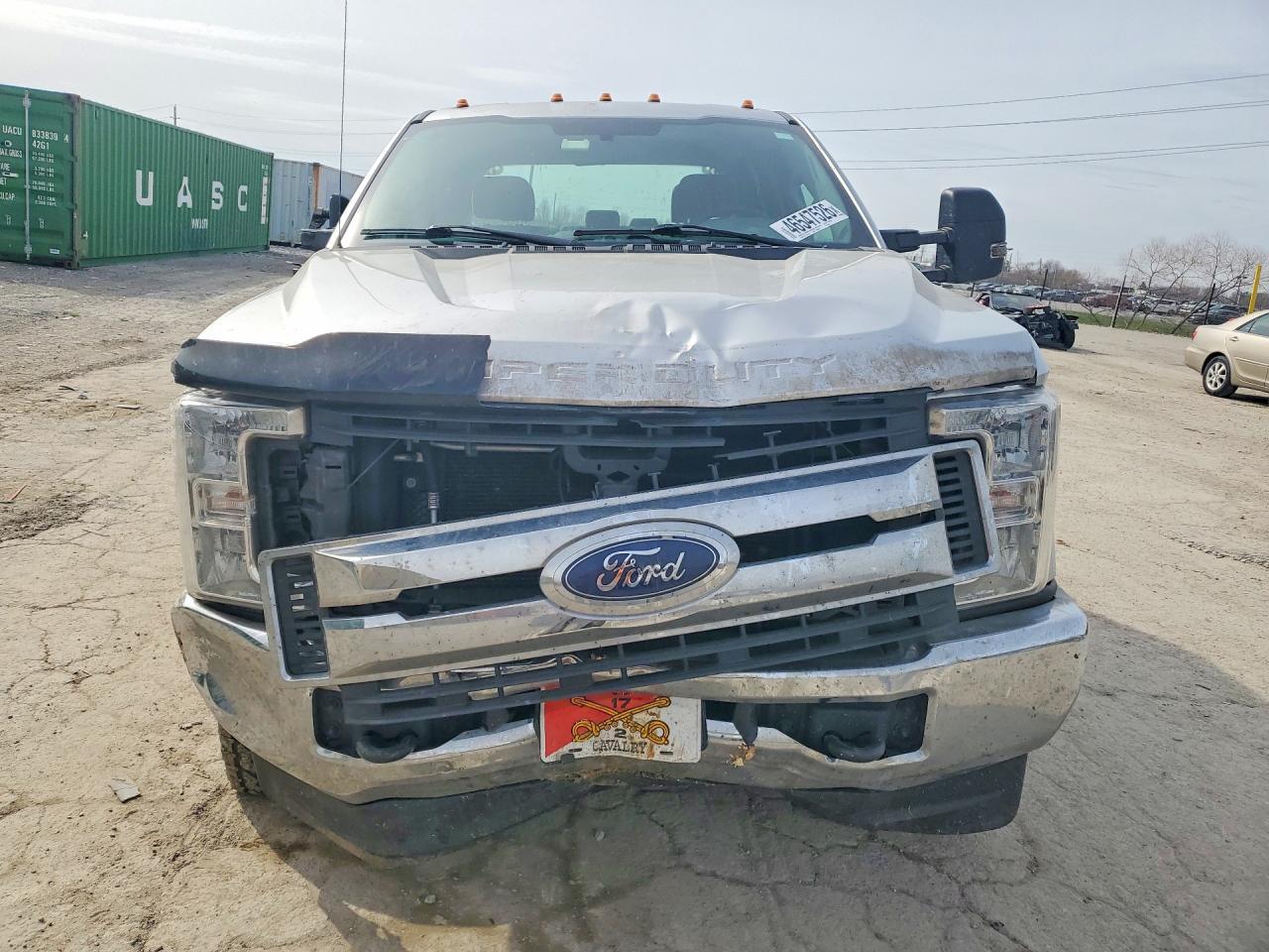 2019 Ford F250 Super Duty - Image 5
