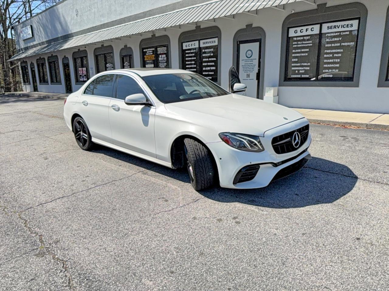 2017 Mercedes-Benz E 300 4Mat 4Matic
