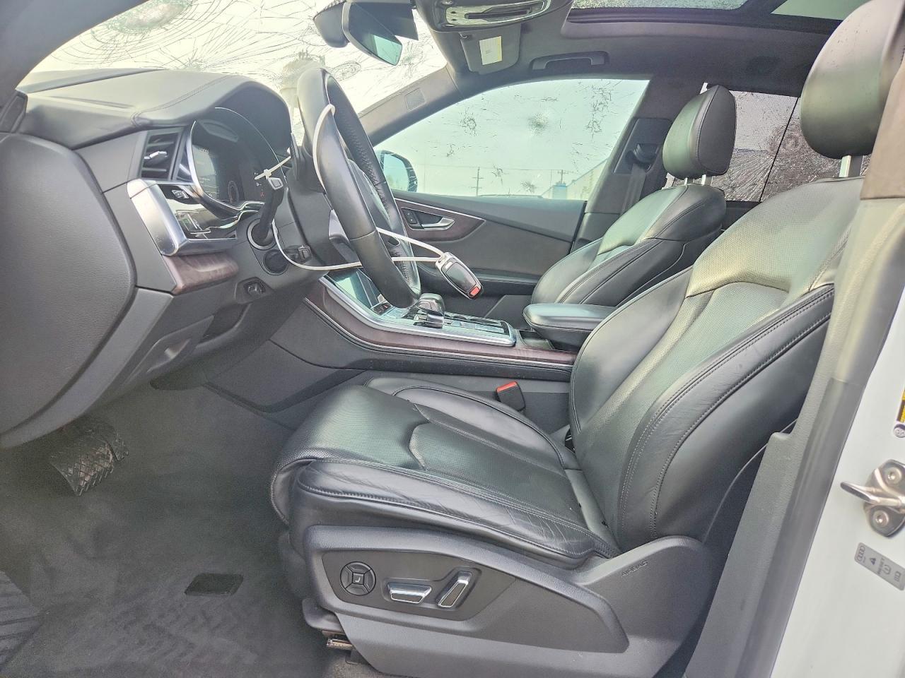 2019 Audi Q8 Prestige S-Line - Фото 7