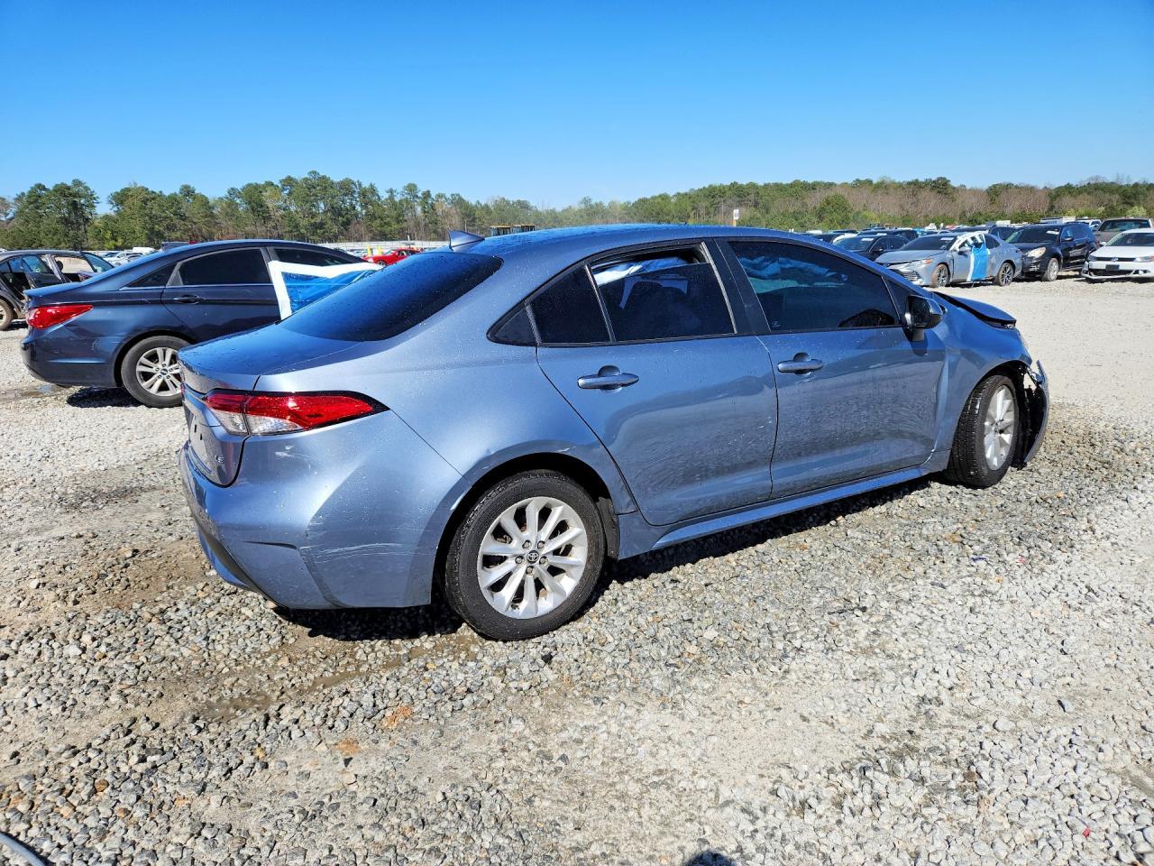 2021 Toyota Corolla Le - Фото 3