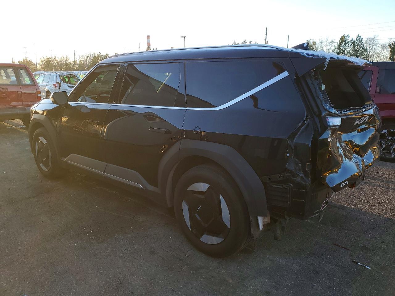 2025 Kia Ev9 Wind - Фото 2