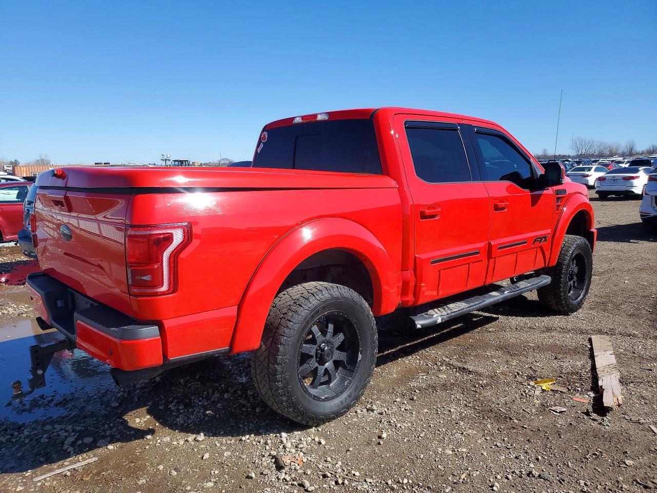 2015 Ford F150 Supercrew - Фото 3
