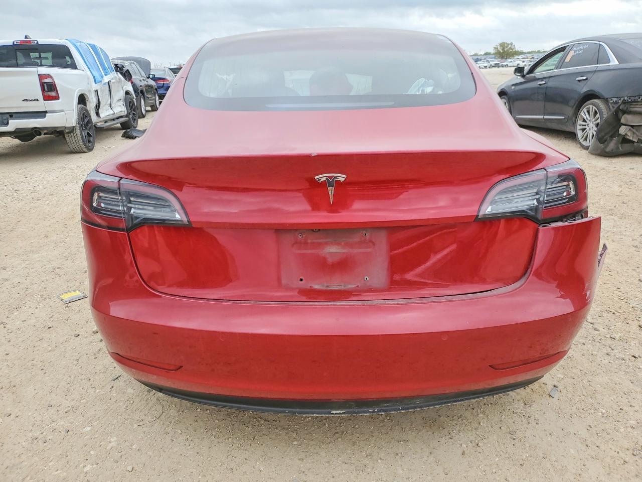 2018 Tesla Model 3 - Image 6