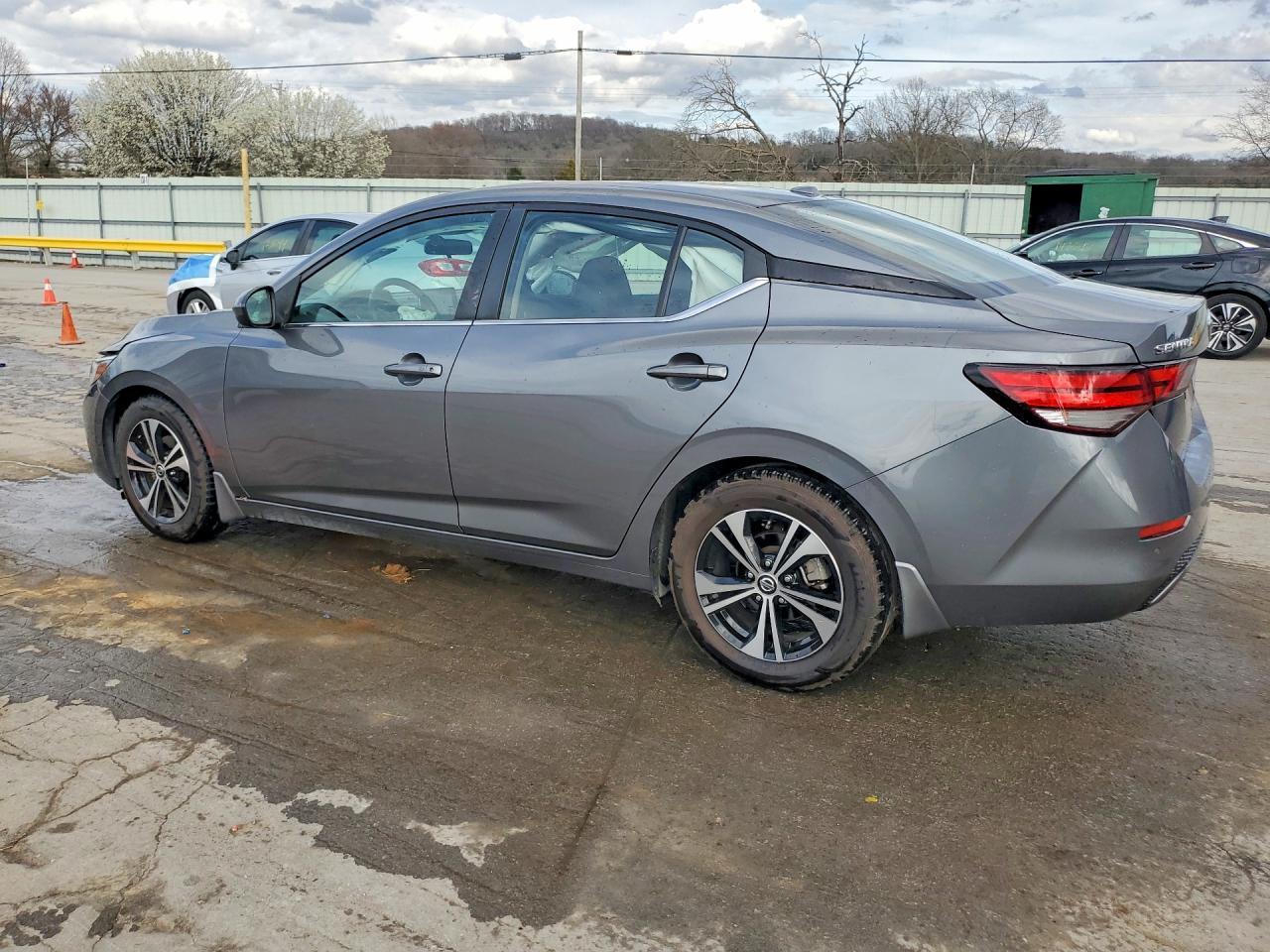 2022 Nissan Sentra Sv - Image 2