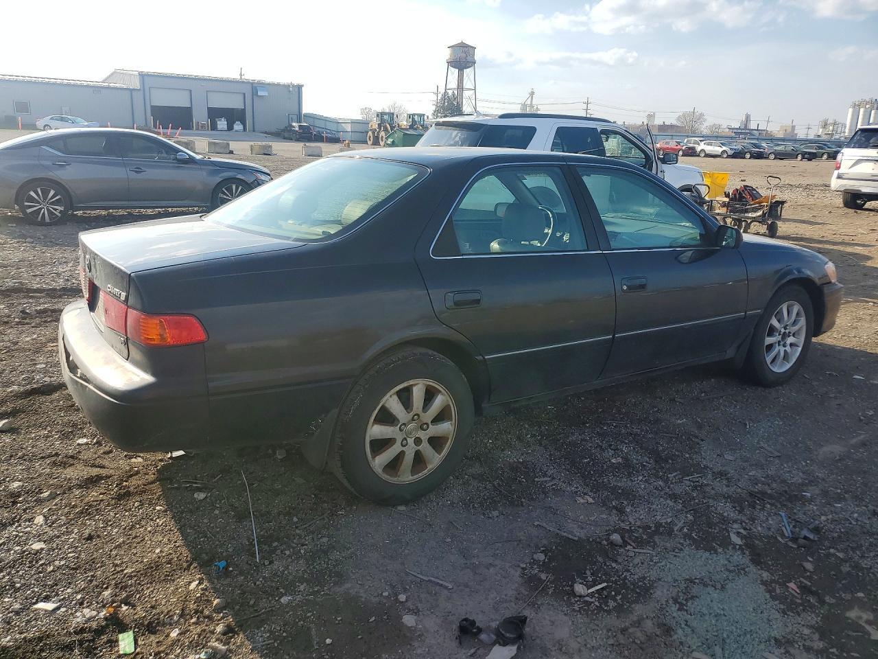 2001 Toyota Camry - Фото 3