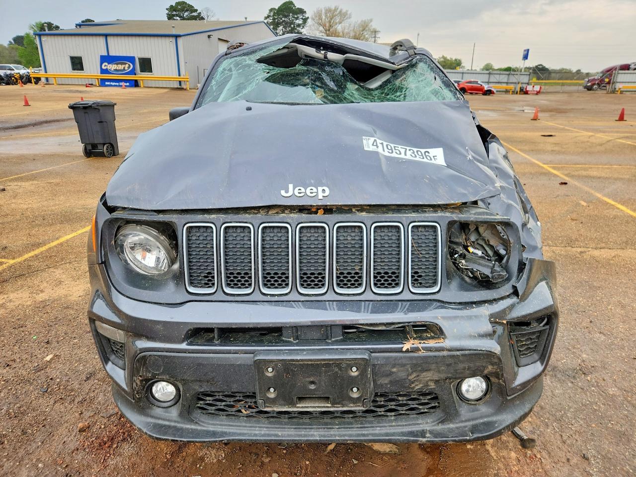 2023 Jeep Renegade Latitude - Image 5