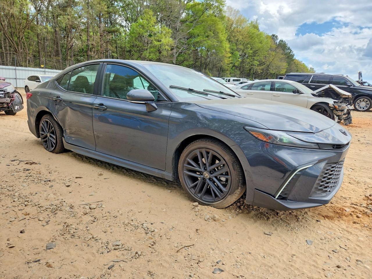 2025 Toyota Camry Se - Фото 4