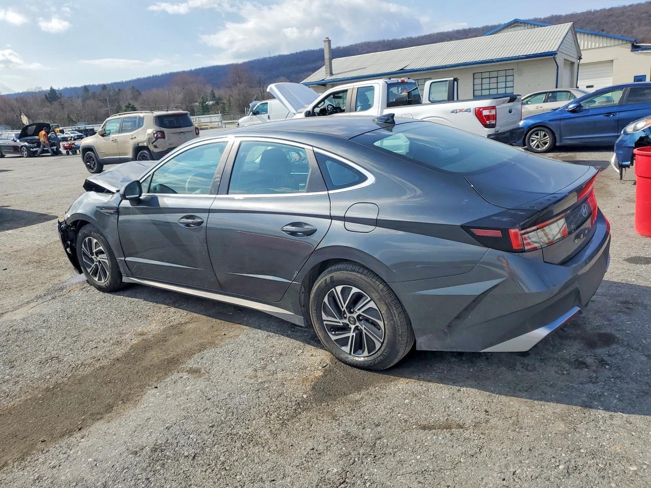 2026 Hyundai Sonata Hybrid Blue - Фото 2