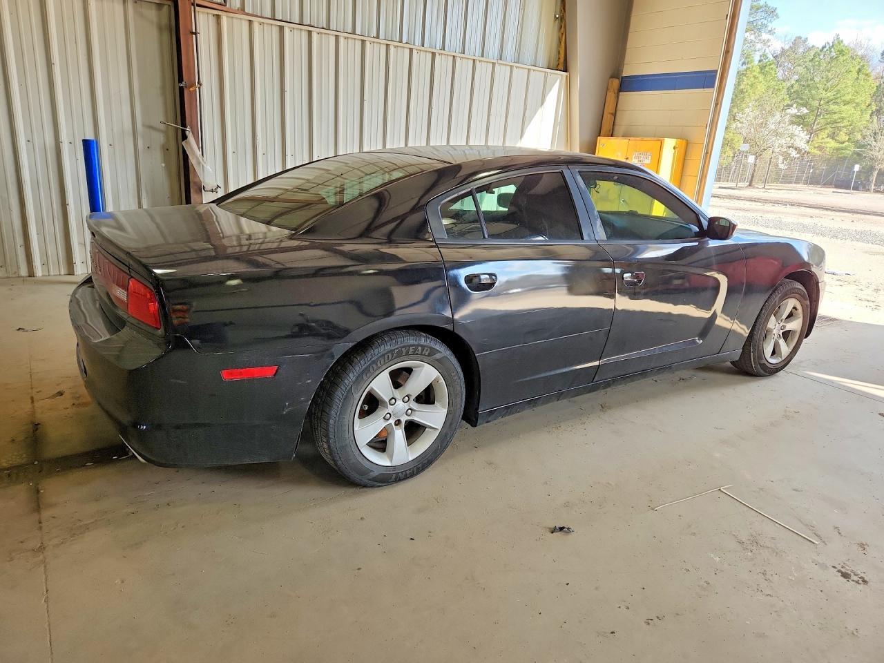 2012 Dodge Charger Se - Image 3