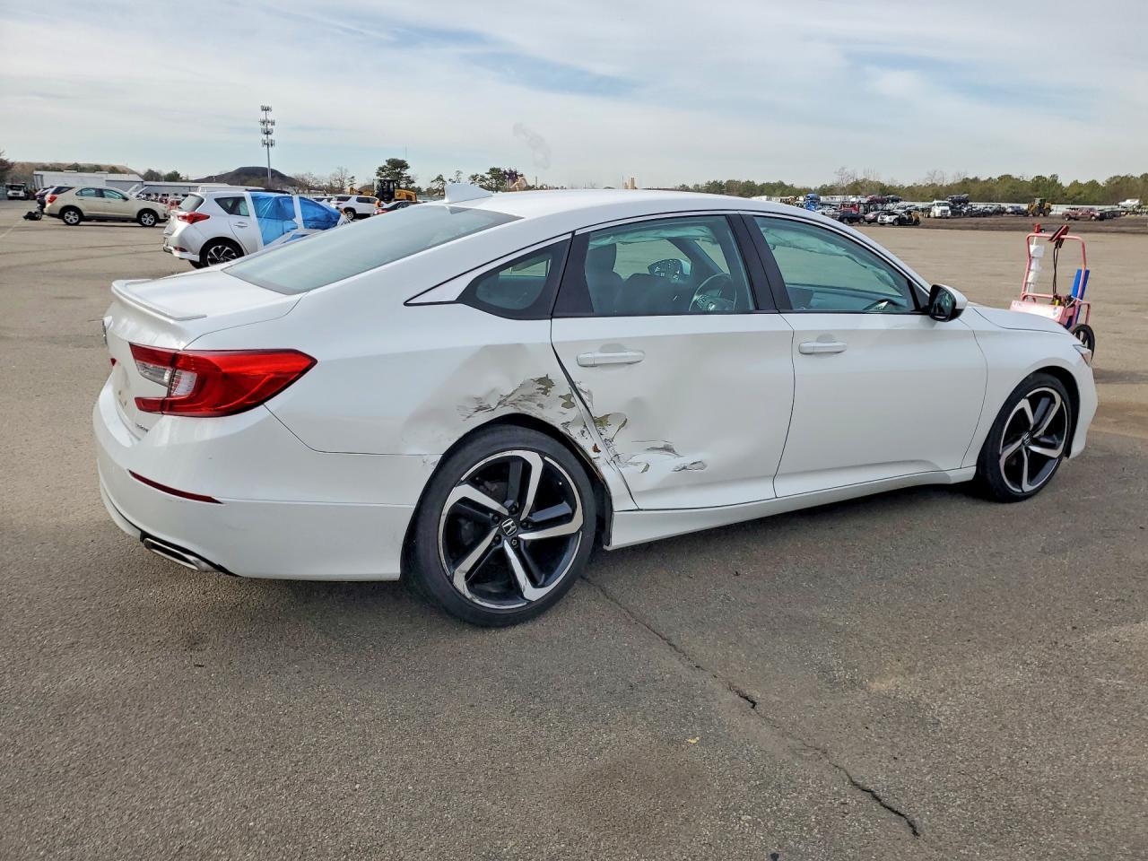 2018 Honda Accord Sport - Image 3