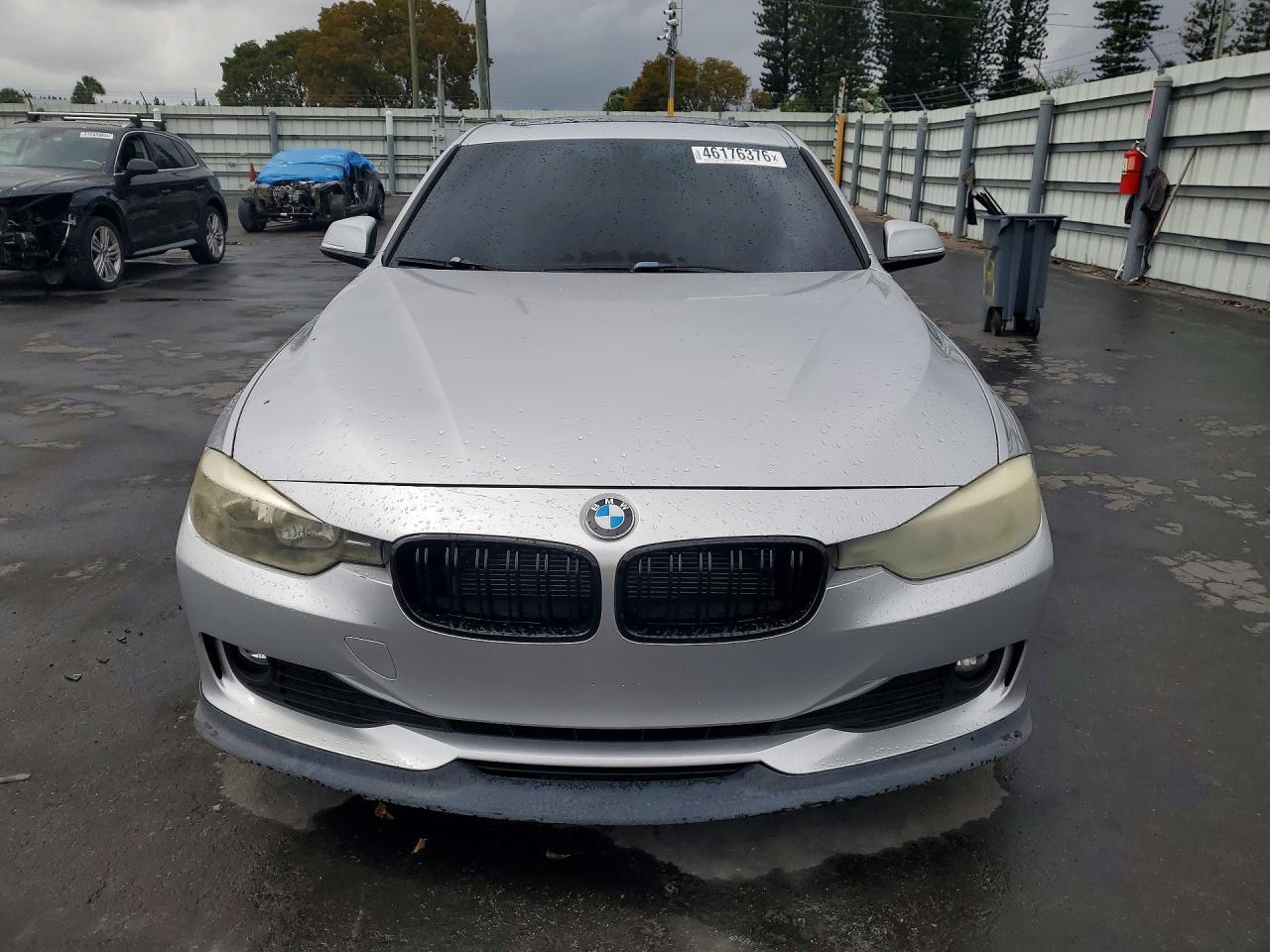 2015 BMW 320 I - Фото 5