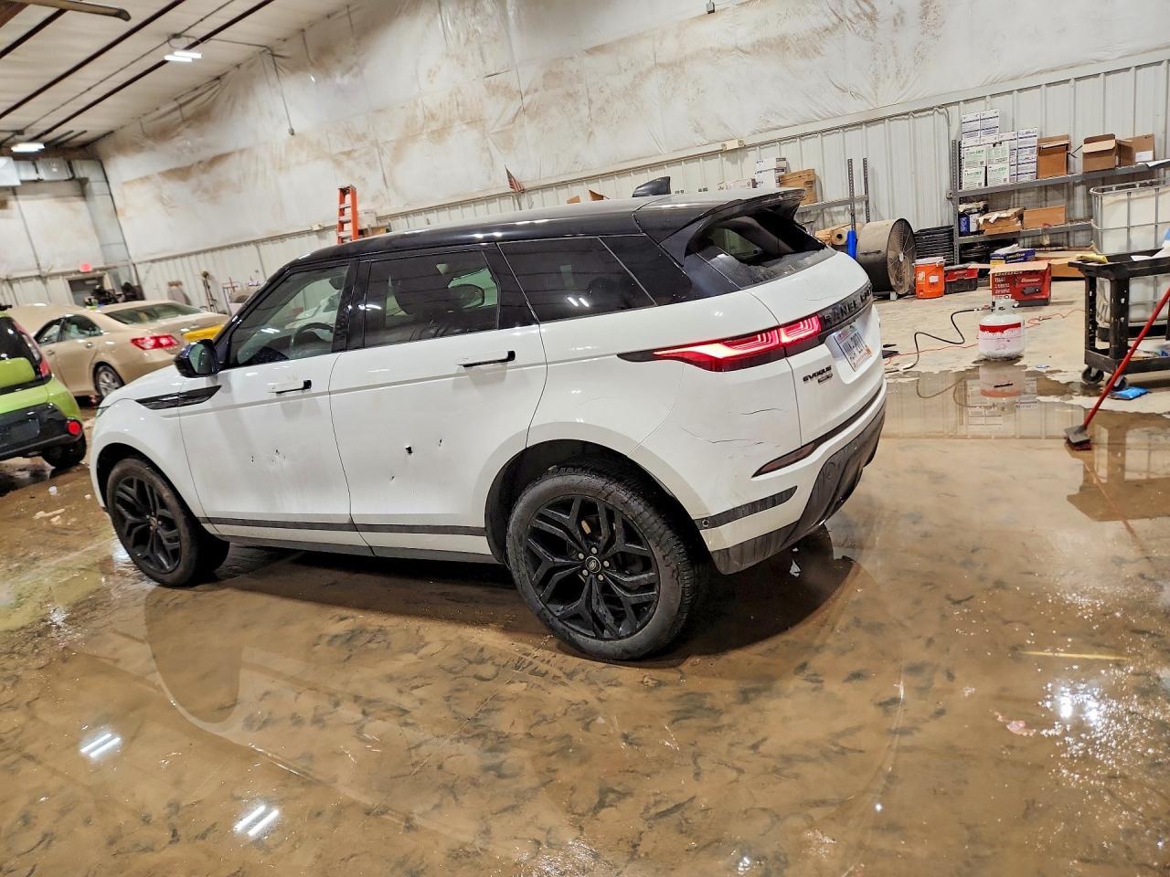 2020 Land Rover Range Rover Evoque Se - Image 2