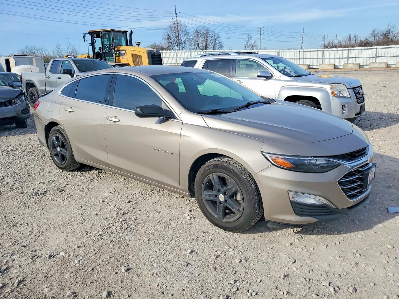 2022 Chevrolet Malibu Ls - Фото 4