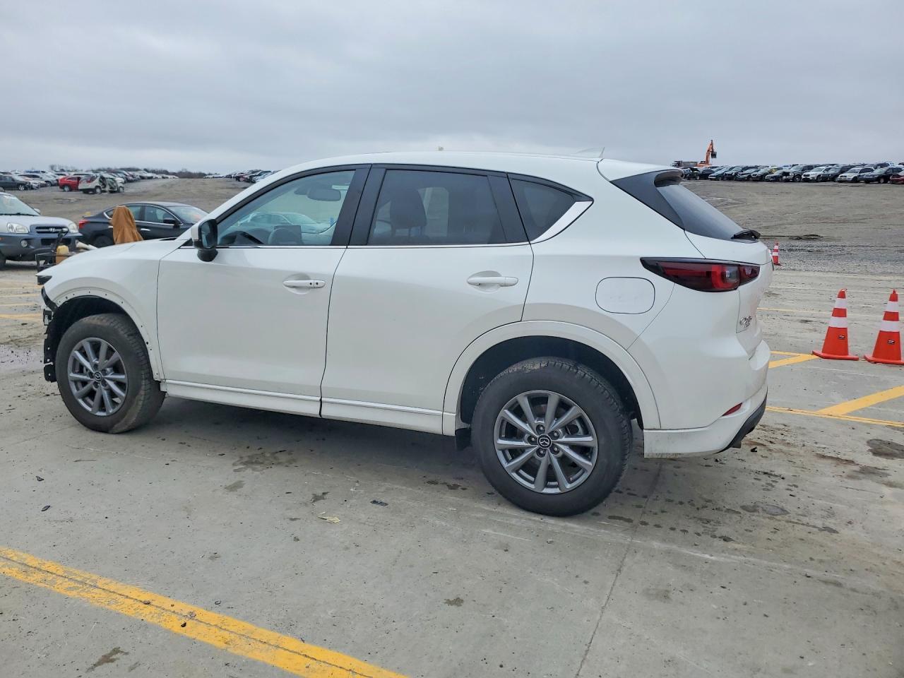 2025 Mazda Cx-5 Preferred - Фото 2