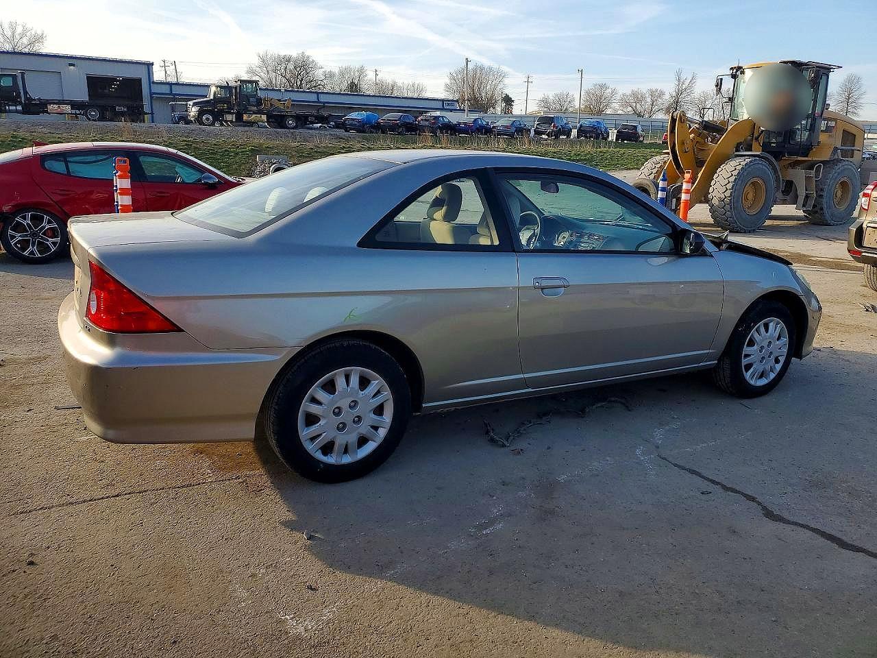 2004 Honda Civic Lx - Image 3