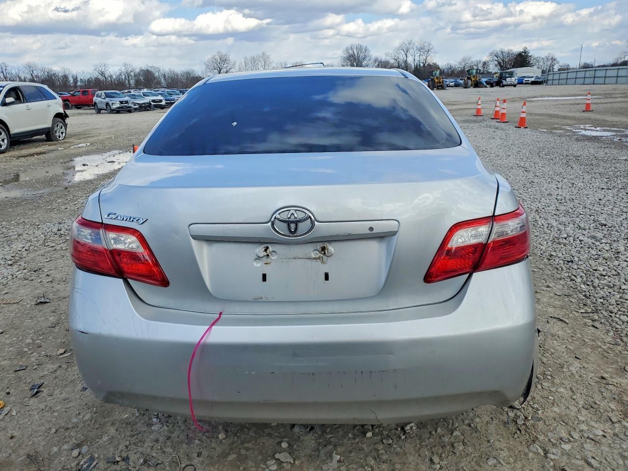 2009 Toyota Camry Base - Фото 6