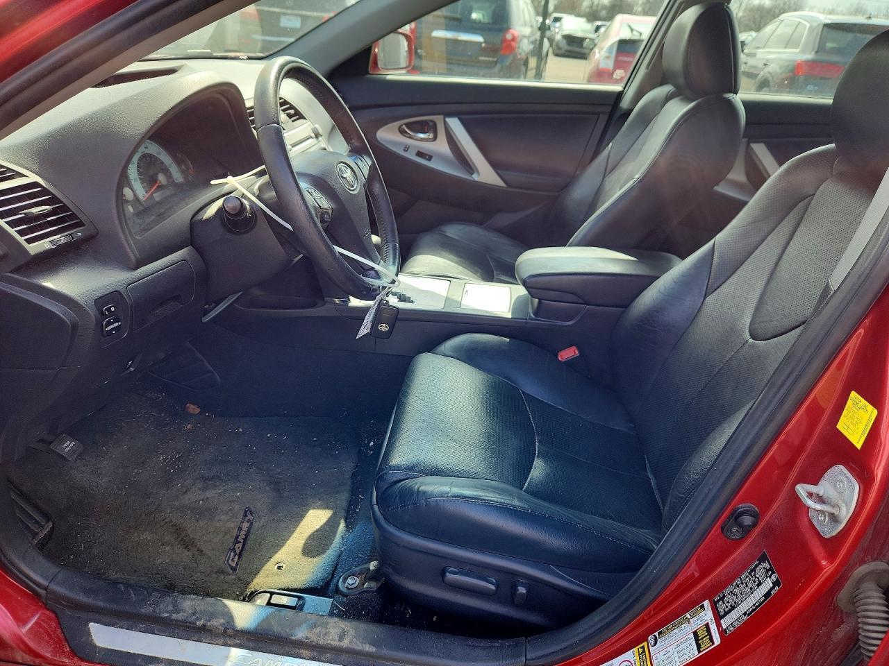 2011 Toyota Camry Se - Фото 7
