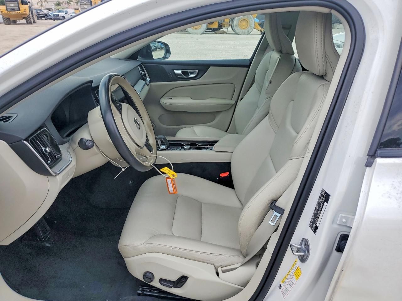 2024 Volvo S60 Plus - Image 7