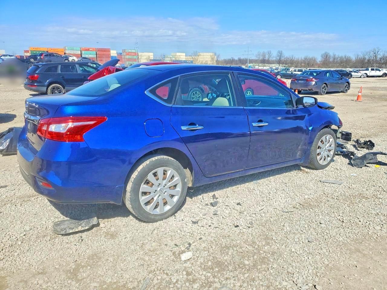 2016 Nissan Sentra S - Image 3