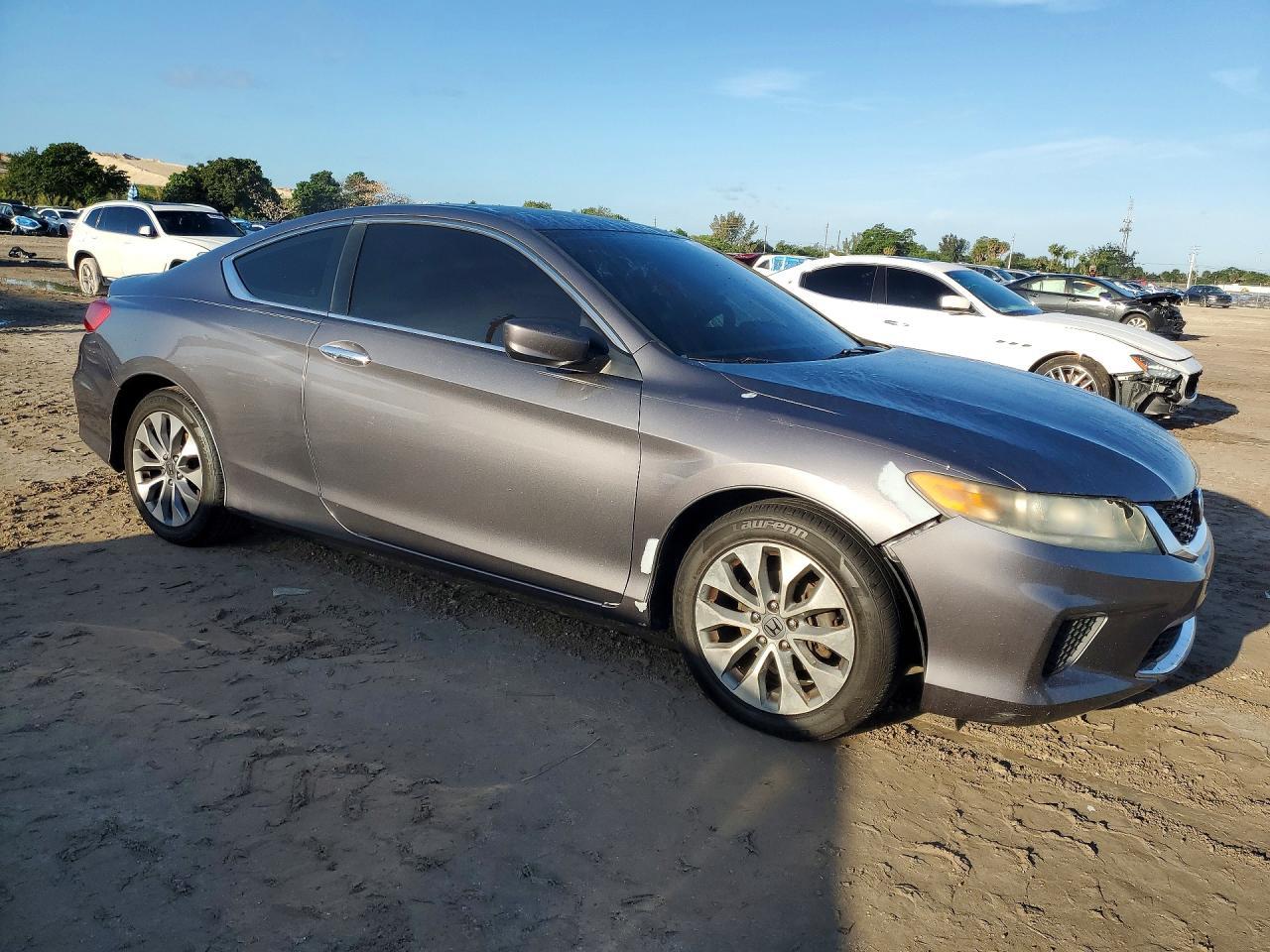 2015 Honda Accord Lx-S - Фото 4