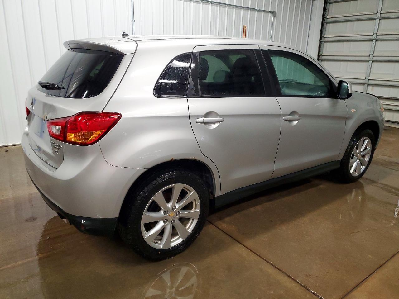 2015 Mitsubishi Outlander Sport Es - Фото 3