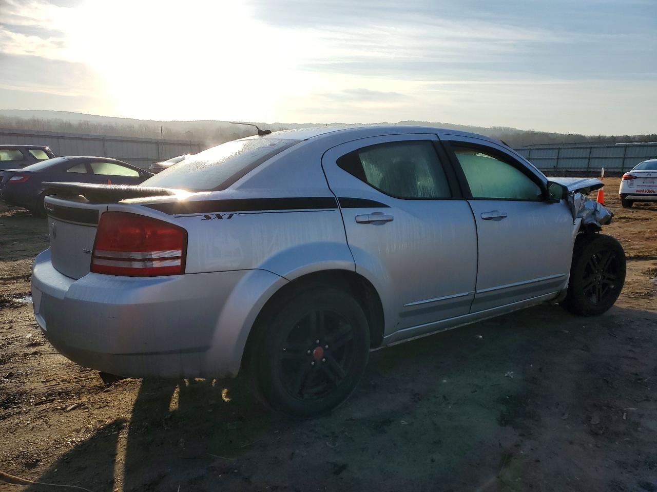2008 Dodge Avenger Sxt - Фото 3