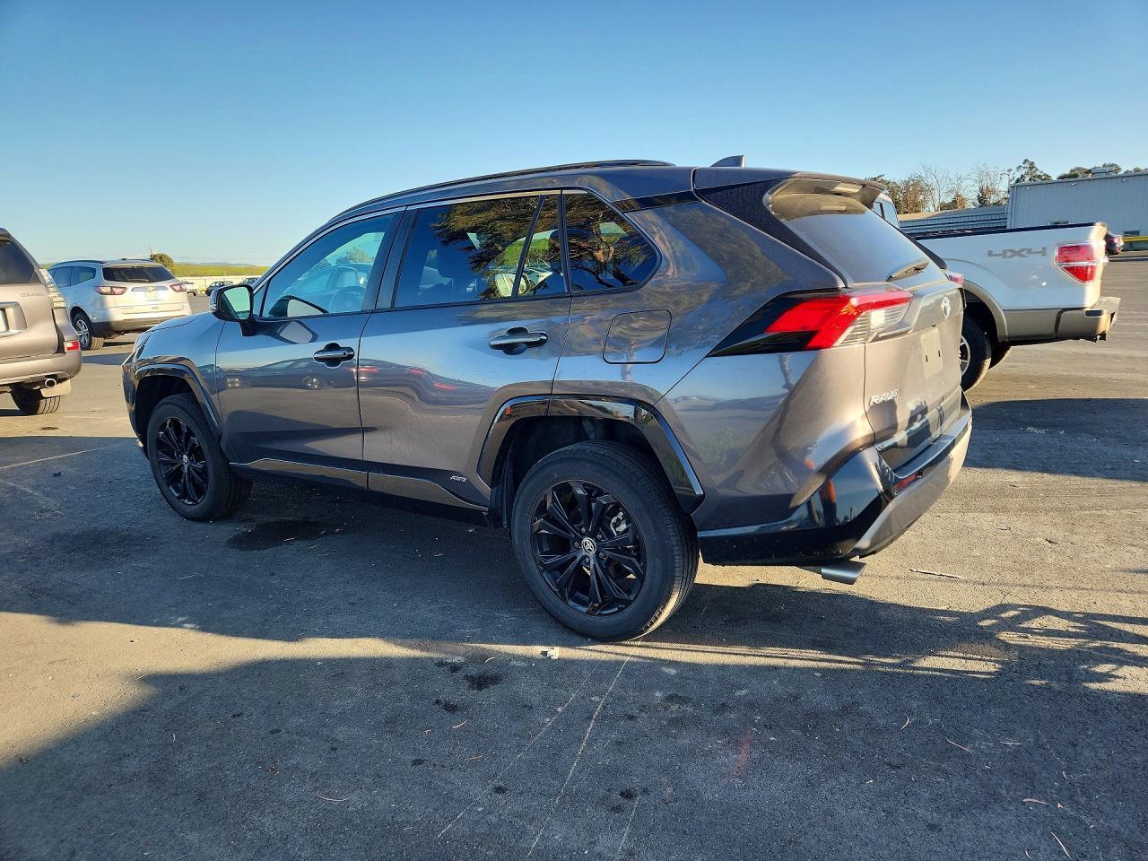 2022 Toyota Rav4 Hybrid Se - Фото 2