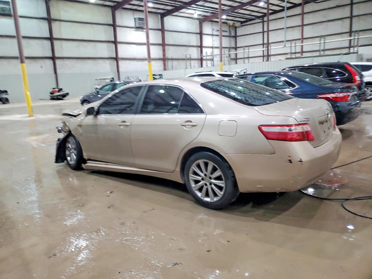 2008 Toyota Camry Base - Фото 2