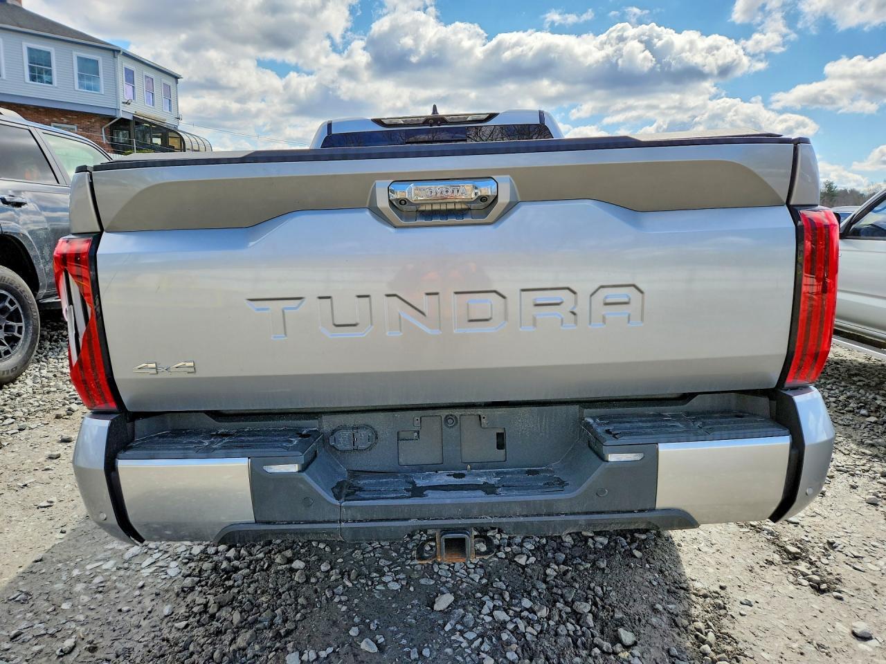 2022 Toyota Tundra Limited - Фото 6