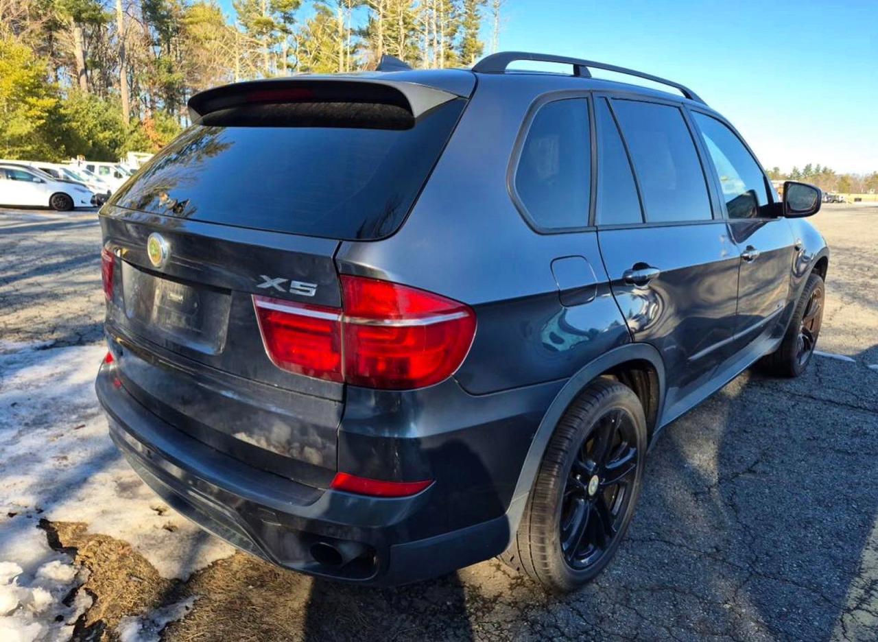 2012 BMW X5 xDrive35I - Фото 4