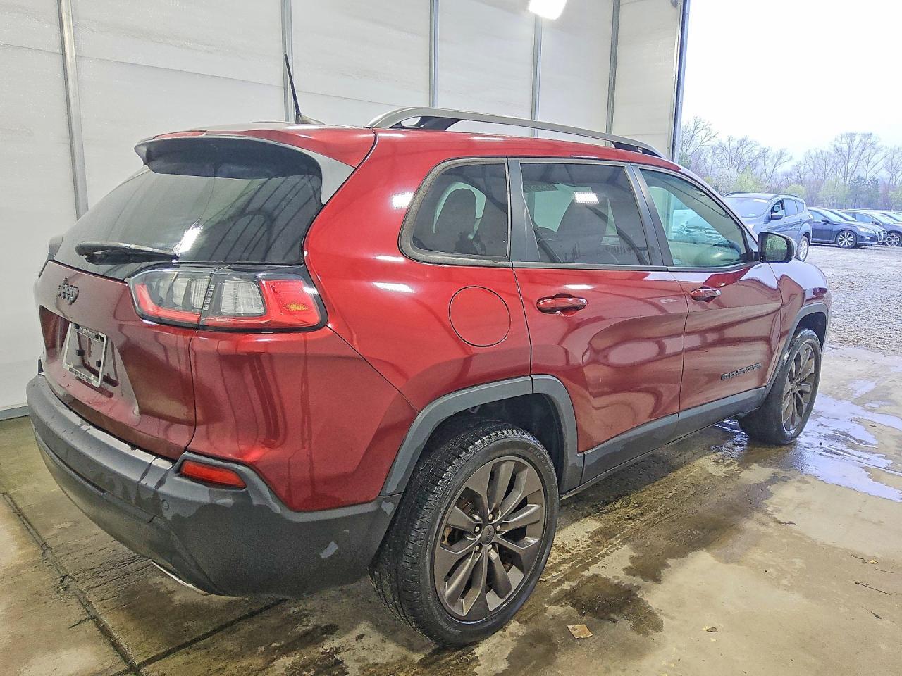 2021 Jeep Cherokee Latitude Lux - Фото 3