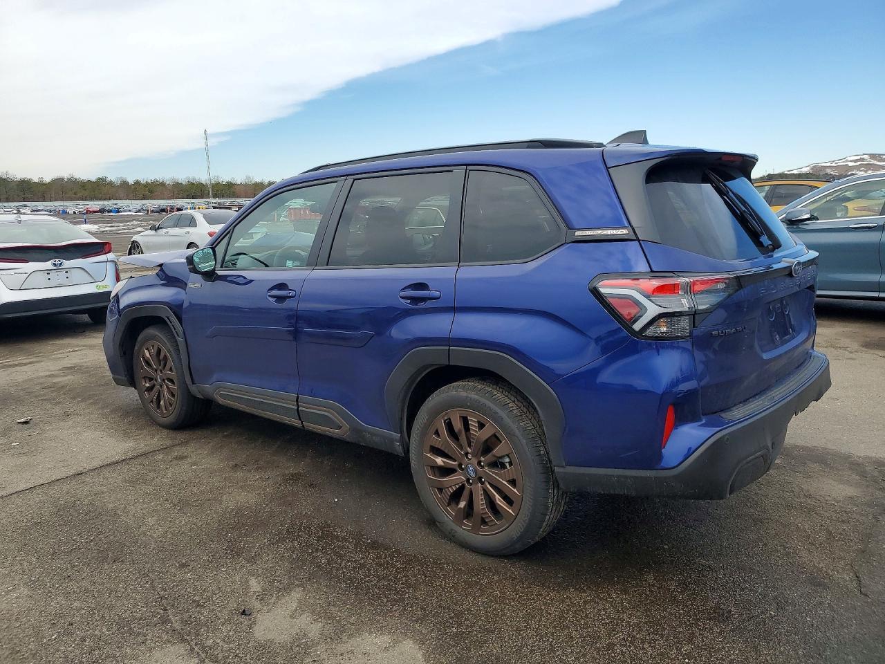 2025 Subaru Forester Sport - Image 2