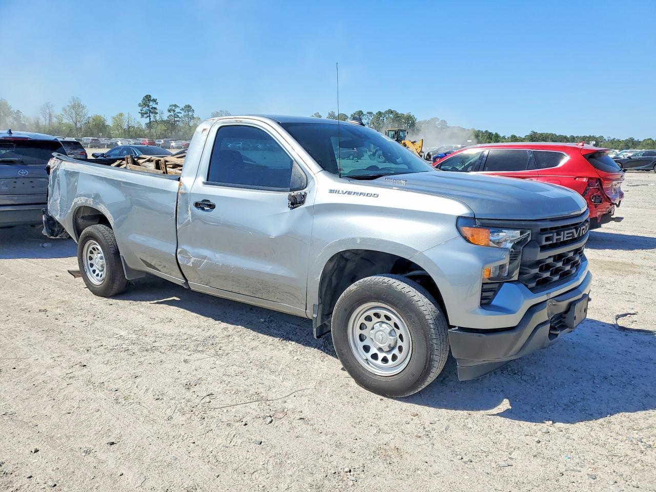 2025 Chevrolet Silverado C1500 - Image 4