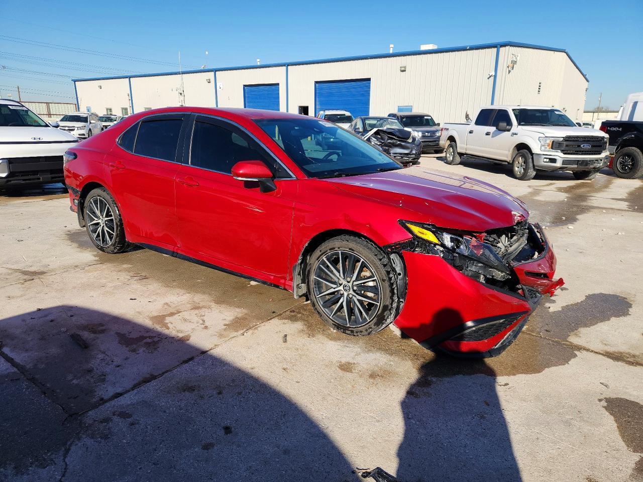 2022 Toyota Camry Se - Фото 4