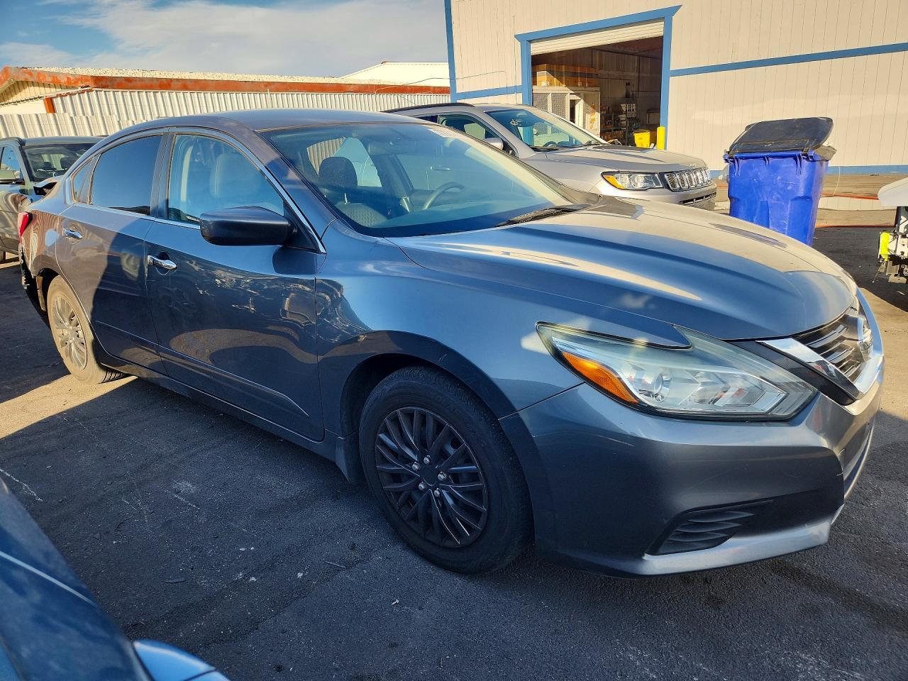 2017 Nissan Altima 2.5 - Фото 4